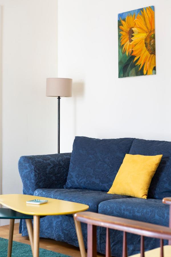 Le Singulier - 2 Chambres Et Parking Nantes Luaran gambar