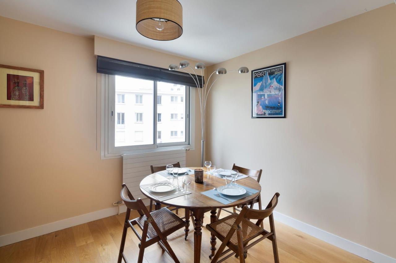 Le Singulier - 2 Chambres Et Parking Nantes Luaran gambar